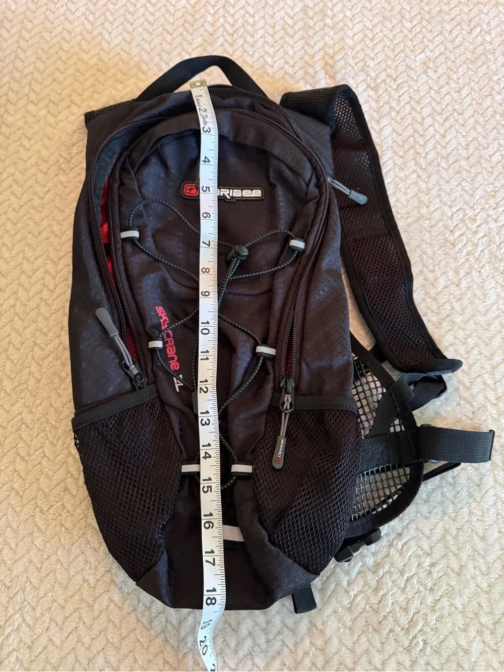Caribee Skycrane 2L Hydration Backpack Black‎ Red Hiking Cycling Trail Bag
